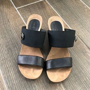 Lindsay Phillips Black Sandals